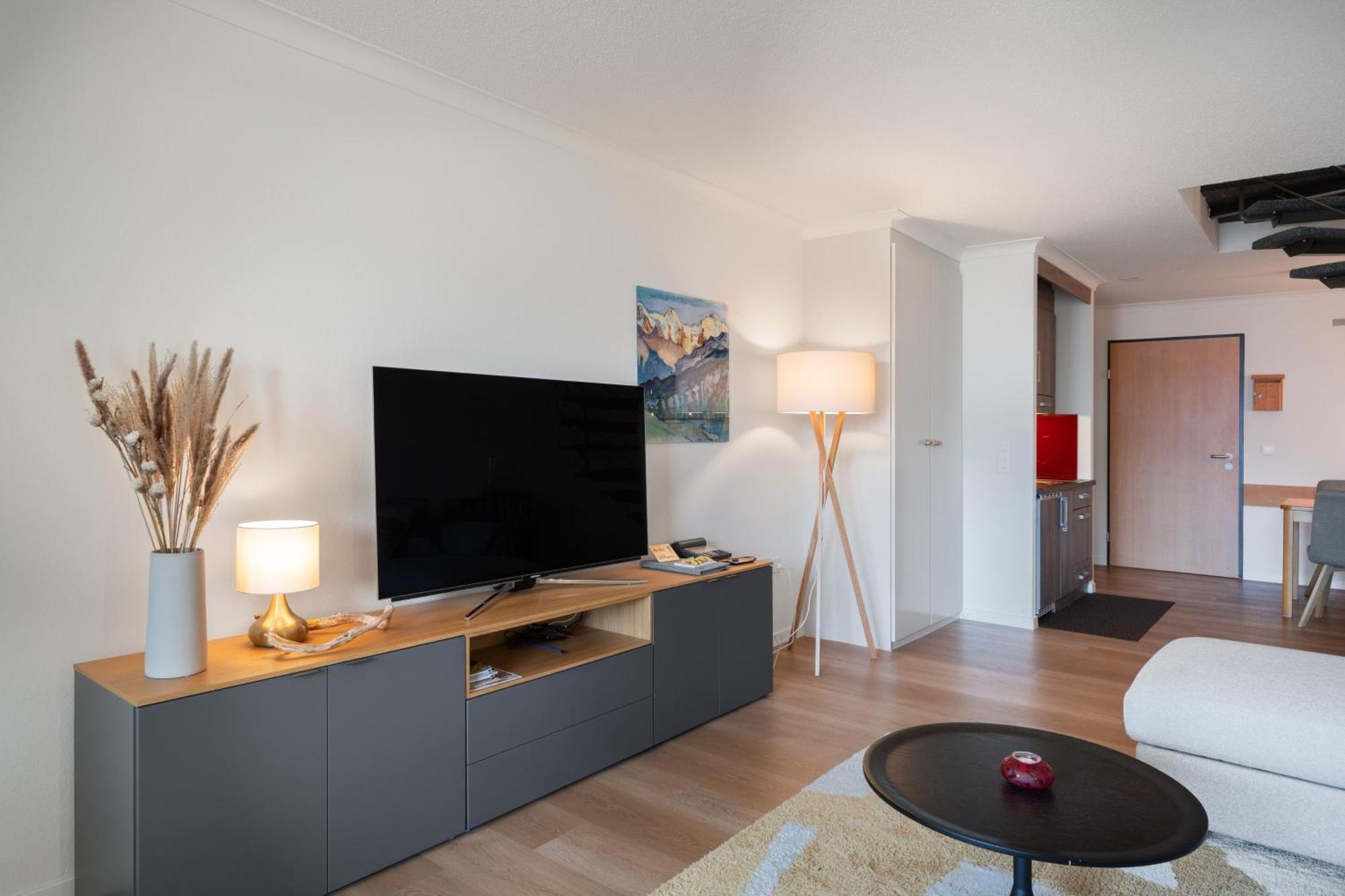 Wohnung Edelweiss Direkt In 4 Sterne Hotel Beatenberg Exterior foto
